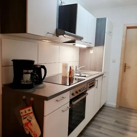 Apartment Leanca *