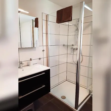 Leanca - Mit Grossem Gartem Am Schmachter Appartamento