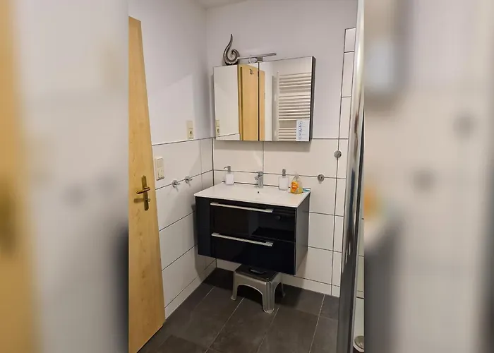 Leanca - Mit Grossem Gartem Am Schmachter Apartment Binz