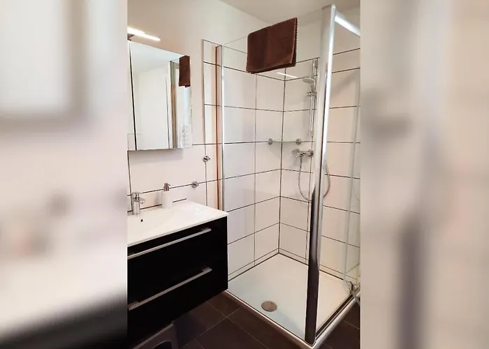 Leanca - Mit Grossem Gartem Am Schmachter Apartment